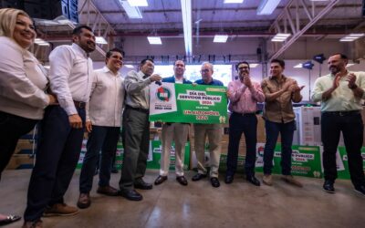 Rocha festeja a los servidores públicos del STASE