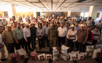 Con una inversión de 35 mdp, gobernador Rocha entrega semilla a productores de temporal y ganaderos