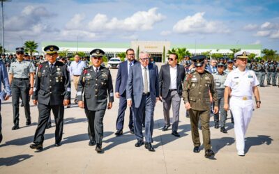 Asiste el gobernador Rocha Moya a toma de protesta de nuevo coordinador de la Guardia Nacional en Sinaloa